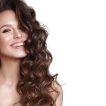 Kauteryzacja włosów – na czym polega i jak się ją wykonuje?