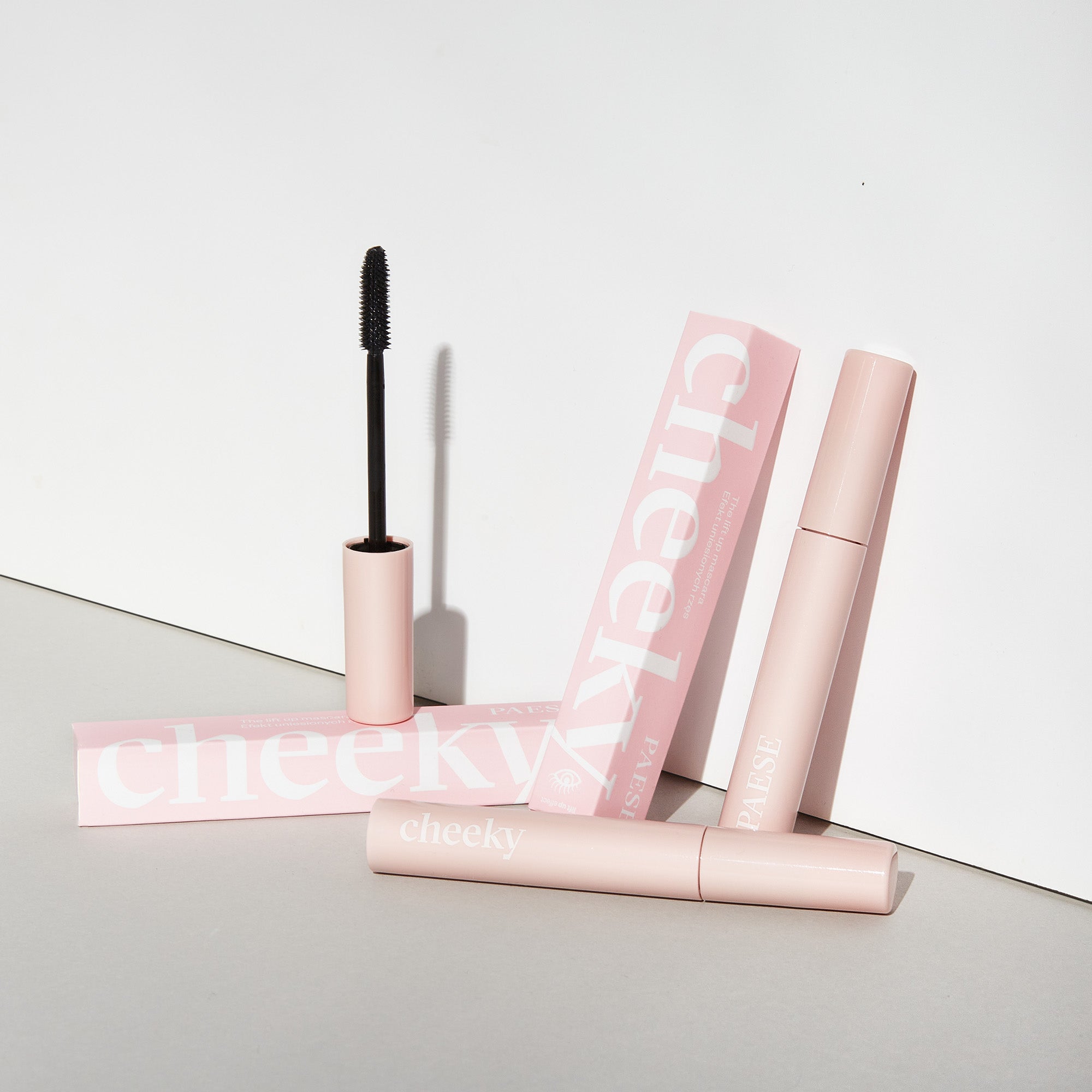 PAESE CHEEKY Tusz do rzęs 9 ml #2