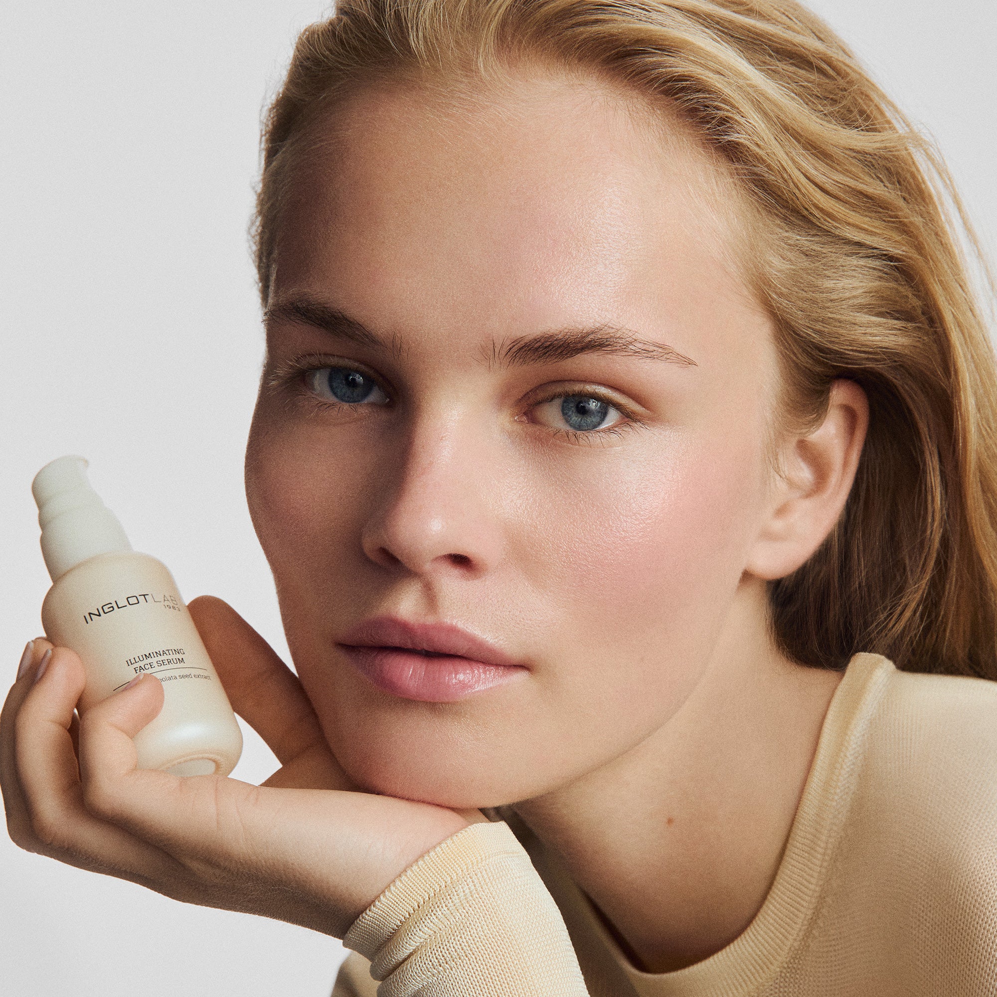 INGLOT LAB Siero viso illuminante 30 ml #2