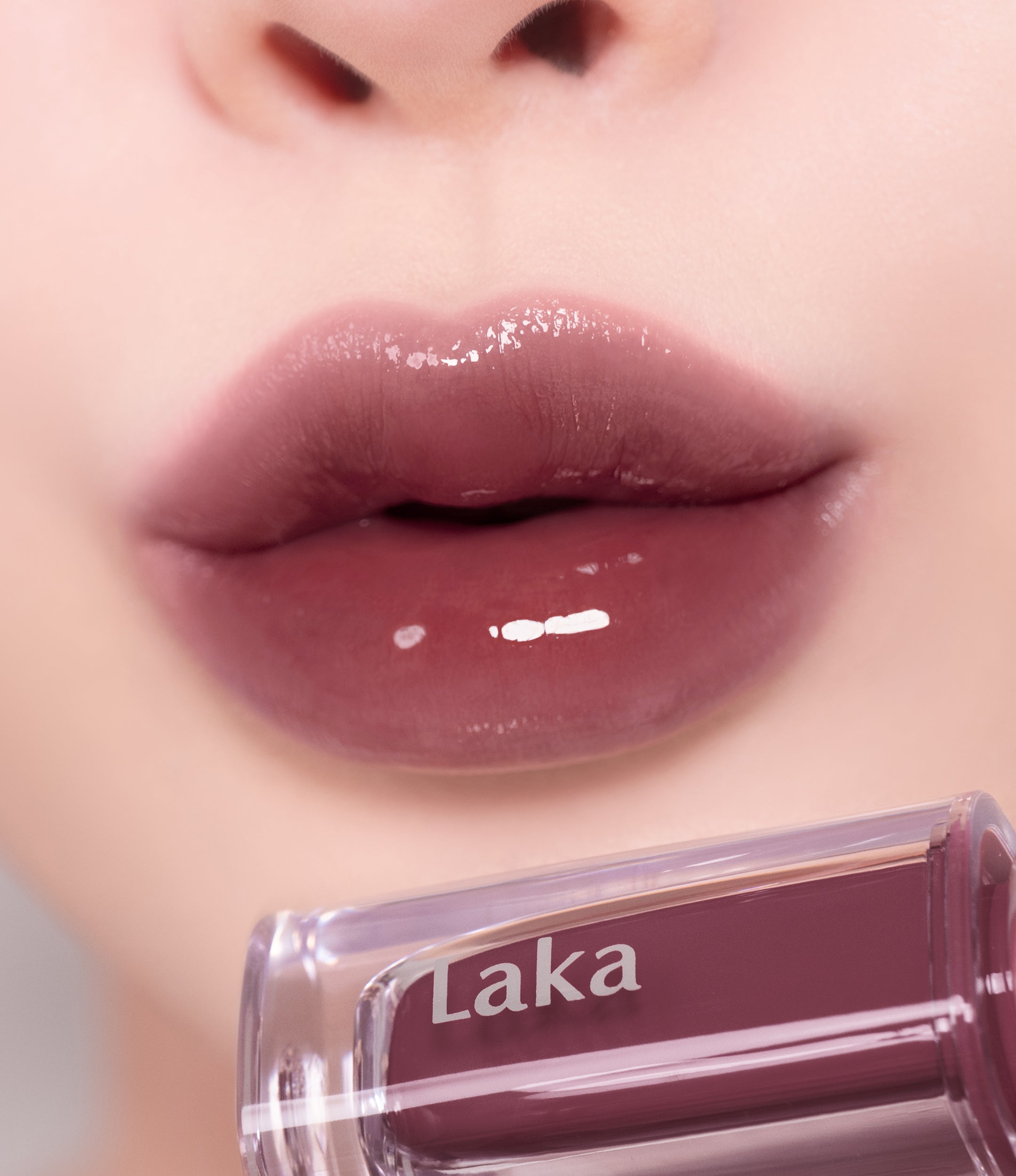 LAKA MAXI GLAYER TINT Błyszczący tint do ust z efektem warstwowego połysku 3,8 g