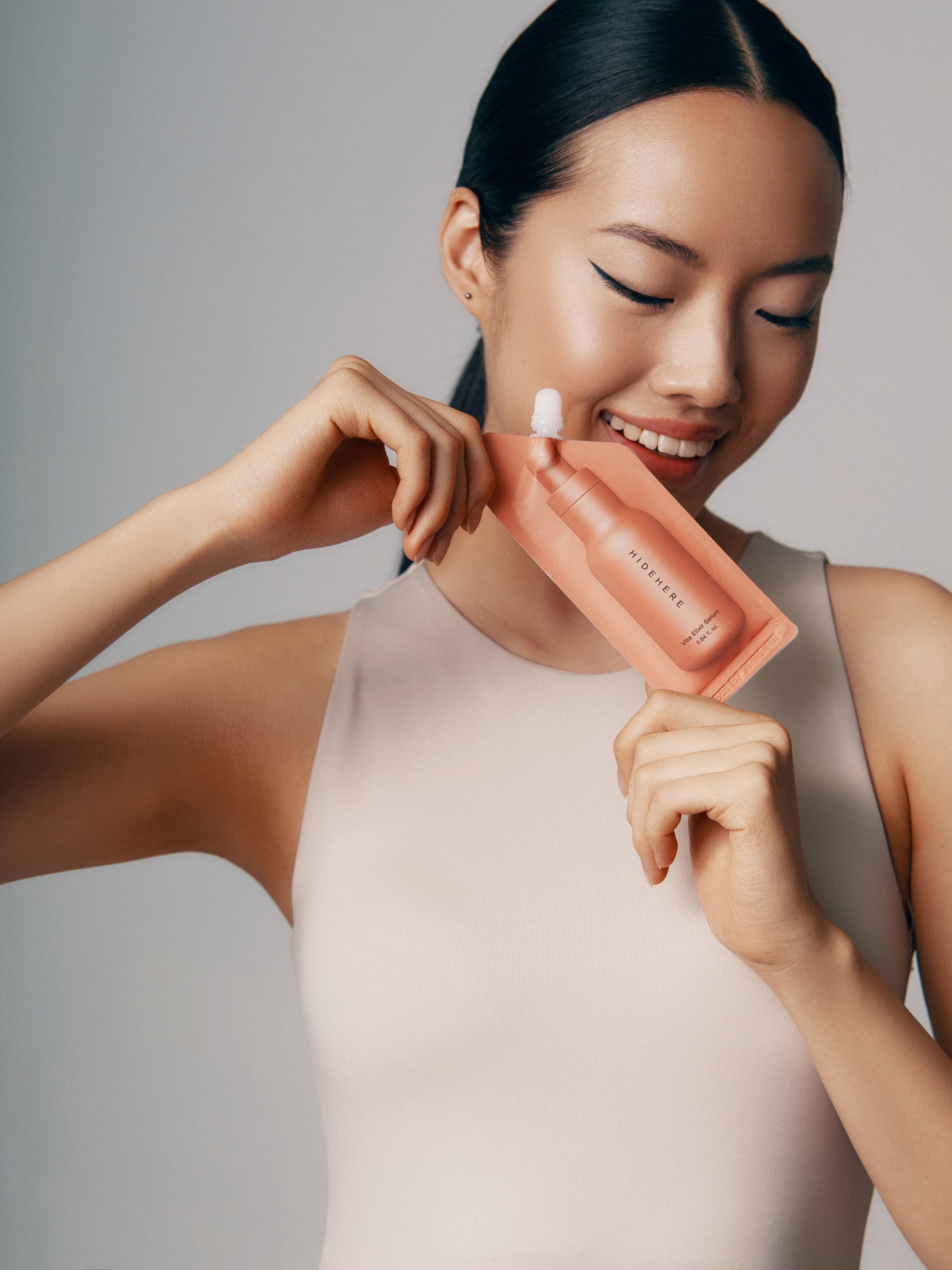 HIDEHERE Sérum visage éclaircissant à la vitamine C 25 ml #4